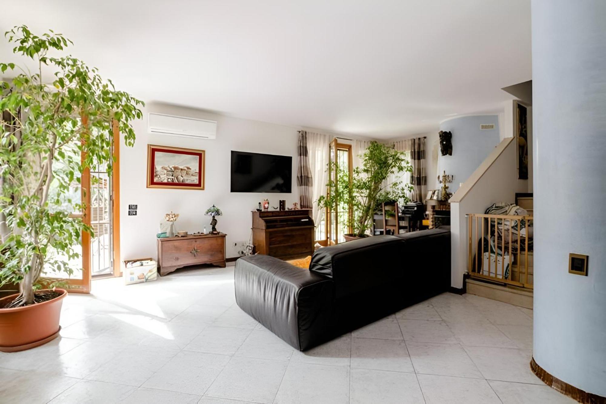 Garden House Fiera Milano Homestay *