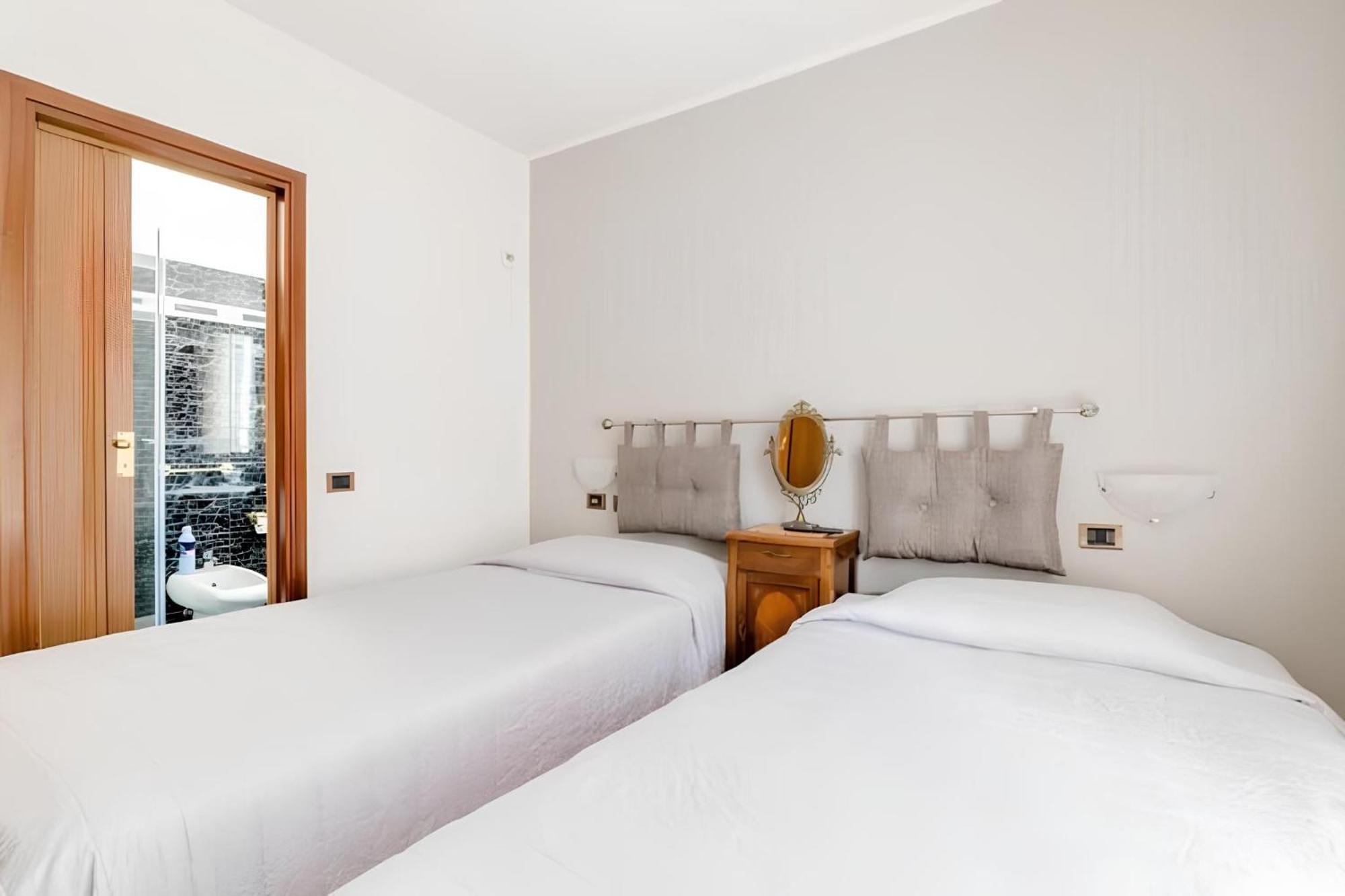 Garden House Fiera Milano Homestay Pero